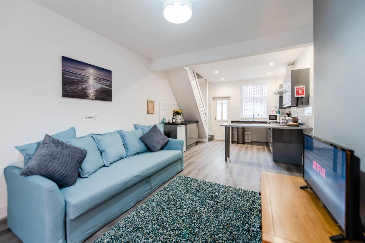 Liverpool Harrow Road Sleeps 6- Infinity Apartment エクステリア 写真